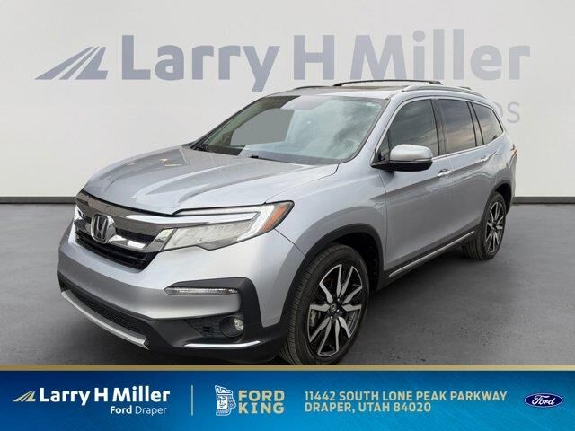 2019 Honda Pilot Touring — photo 1 of 13