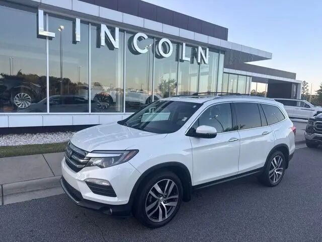 2017 Honda Pilot Touring