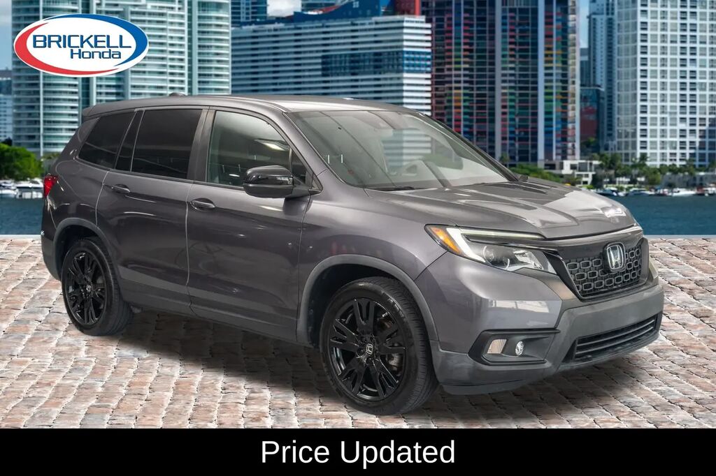 2021 Honda Passport Sport — photo 1 of 12