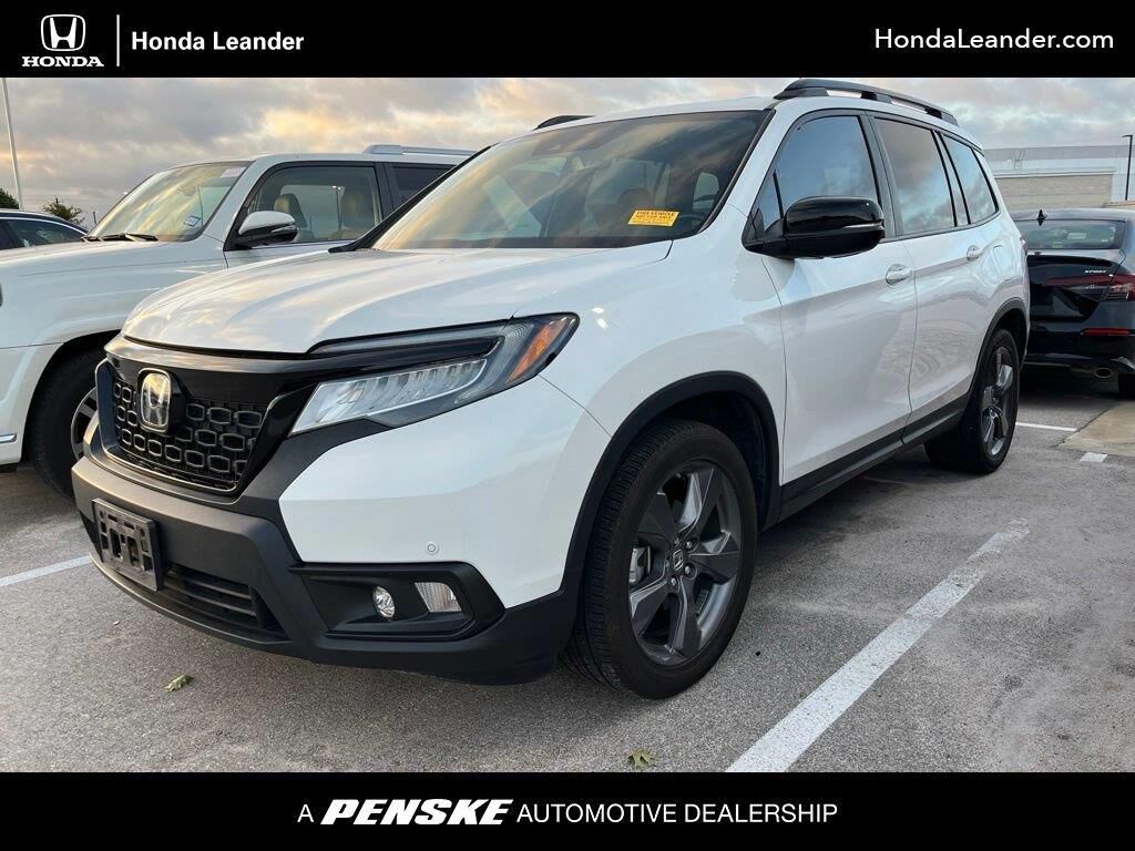 2021 Honda Passport Touring — photo 1 of 4