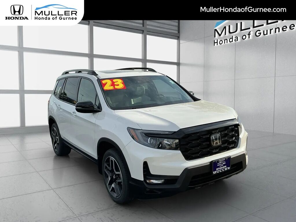 2023 Honda Passport Elite — photo 1 of 13