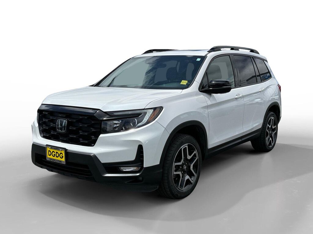 2023 Honda Passport Elite — photo 1 of 13