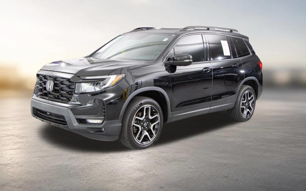 2023 Honda Passport Elite — photo 1 of 5