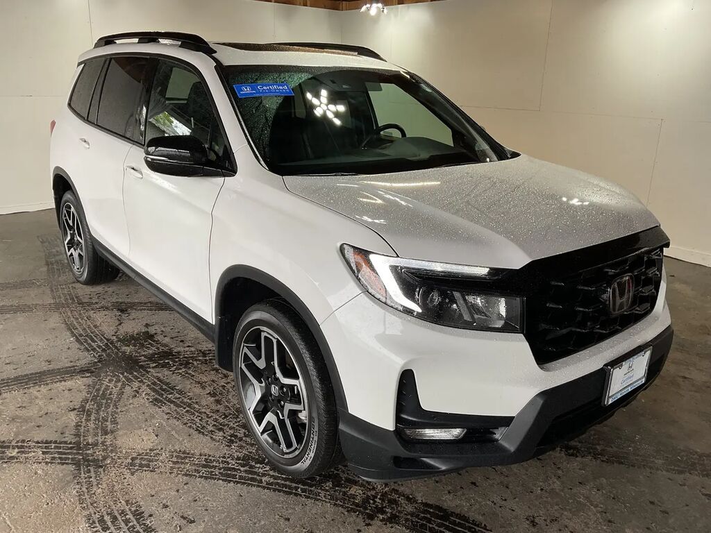 2023 Honda Passport Elite — photo 1 of 13