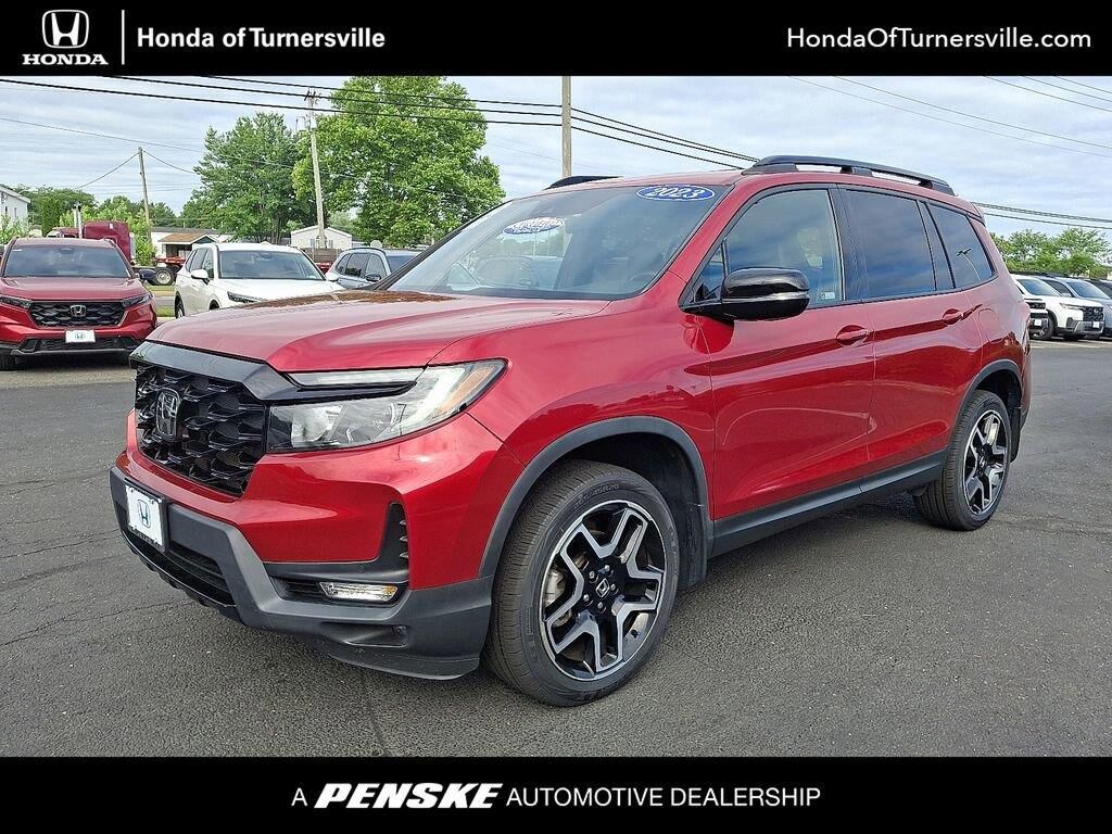 2023 Honda Passport Elite — photo 1 of 13
