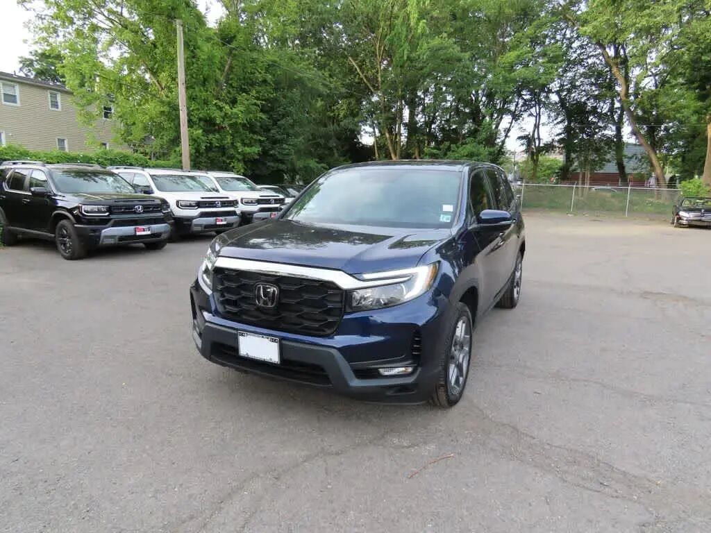 2023 Honda Passport EX-L — photo 1 of 13