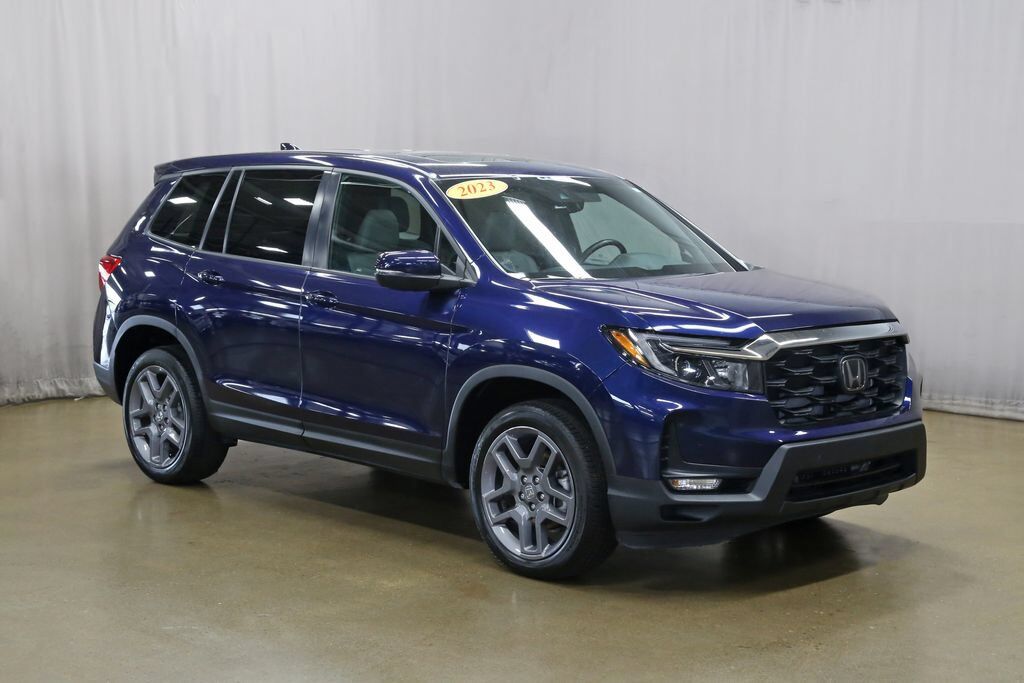 2023 Honda Passport AWD EX-L — photo 1 of 6