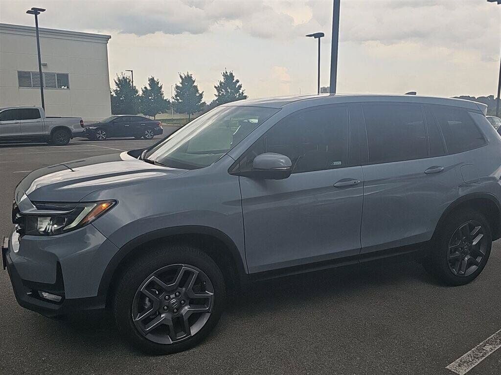 2023 Honda Passport AWD EX-L — photo 1 of 7