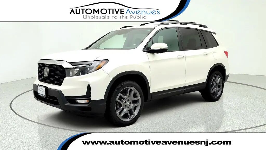 2023 Honda Passport EX-L — photo 1 of 13