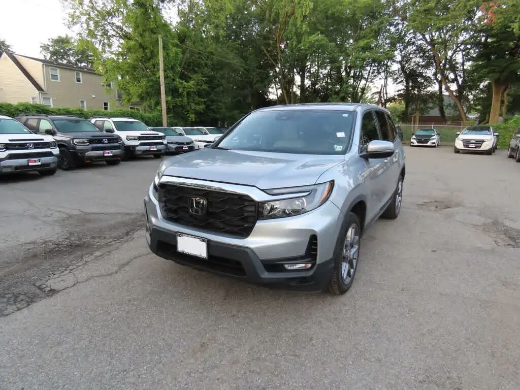 2023 Honda Passport EX-L — photo 1 of 13