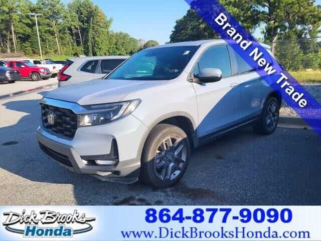 2023 Honda Passport EX-L — photo 1 of 13
