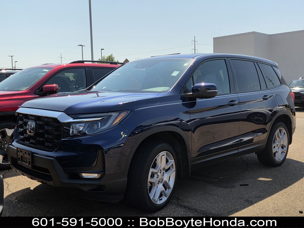 2025 Honda Passport AWD EX-L — photo 1 of 7