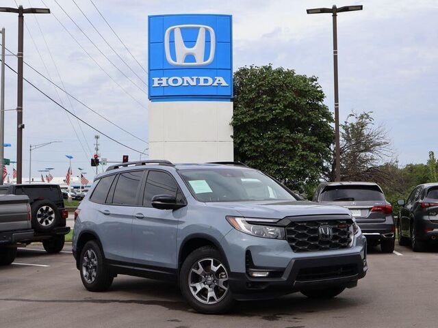 2023 Honda Passport TrailSport — photo 1 of 1