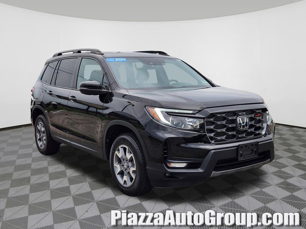 2023 Honda Passport AWD TRAILSPORT — photo 1 of 7