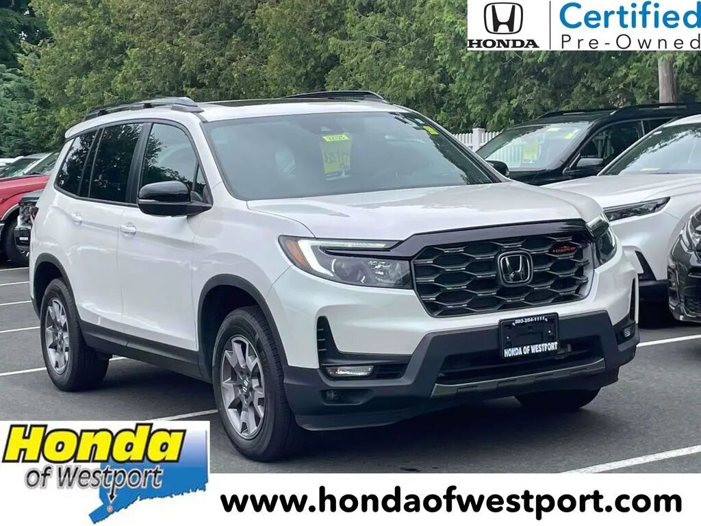 2023 Honda Passport TrailSport — photo 1 of 12