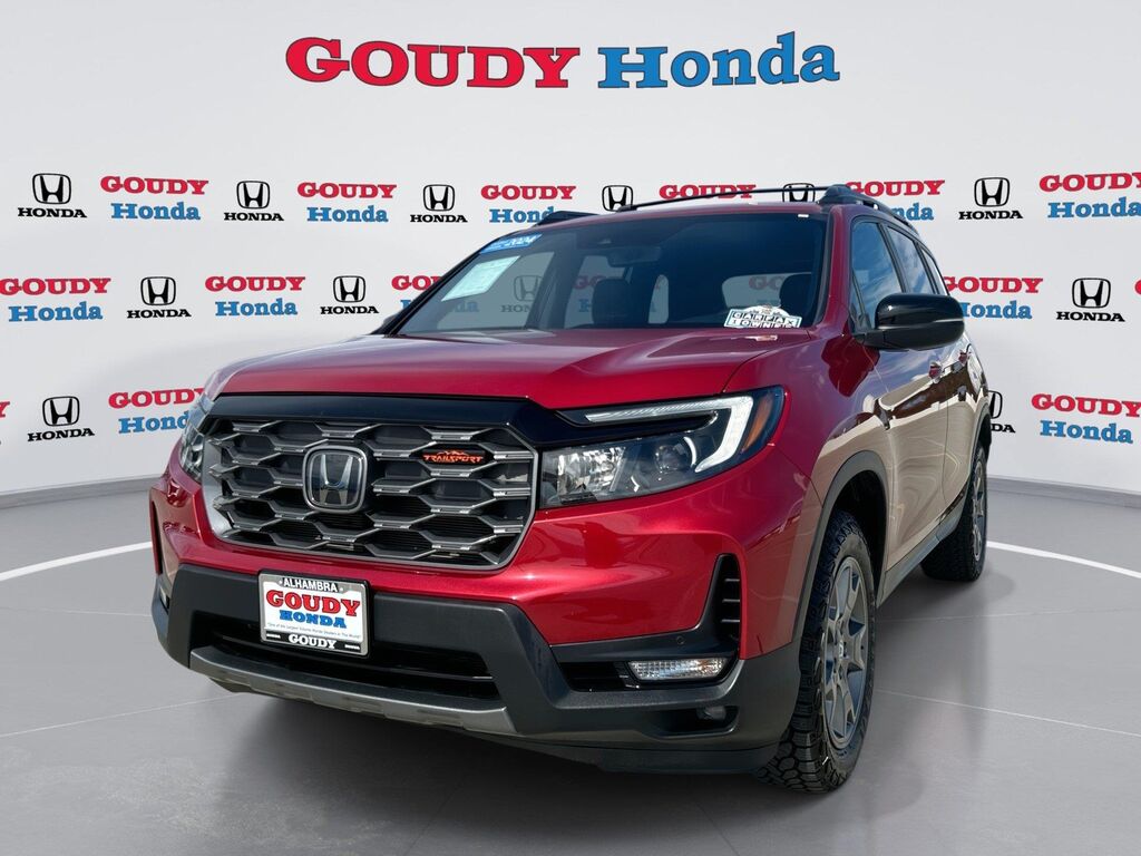 2024 Honda Passport TrailSport — photo 1 of 13