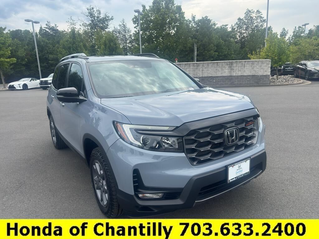 2025 Honda Passport TrailSport — photo 1 of 13