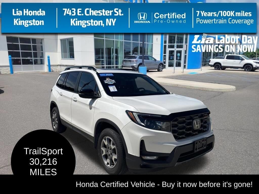2023 Honda Passport TrailSport — photo 1 of 13