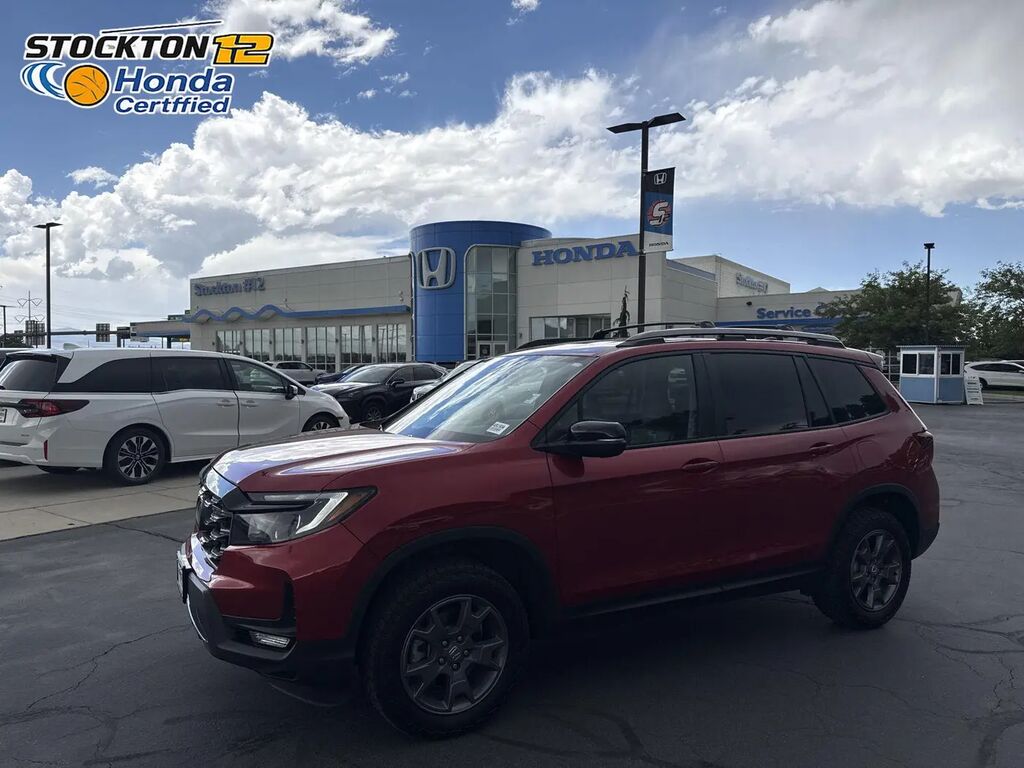 2024 Honda Passport TrailSport — photo 1 of 13