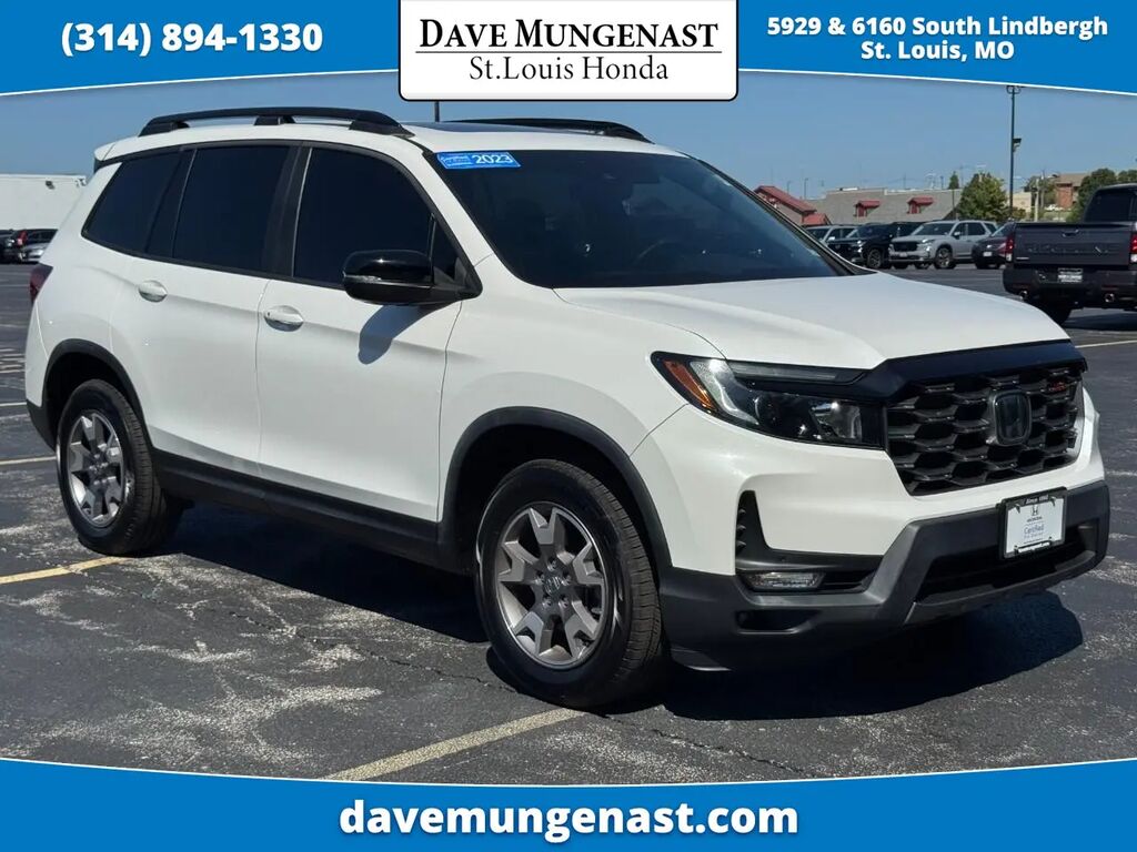 2023 Honda Passport TrailSport — photo 1 of 13