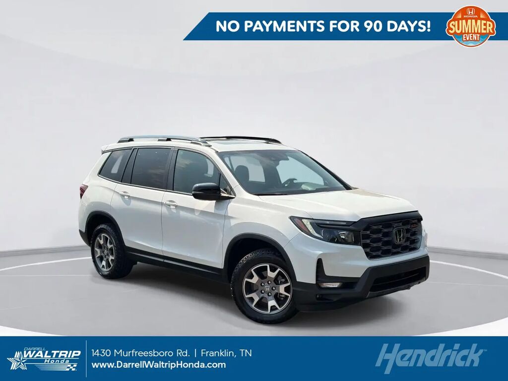 2023 Honda Passport TrailSport — photo 1 of 13