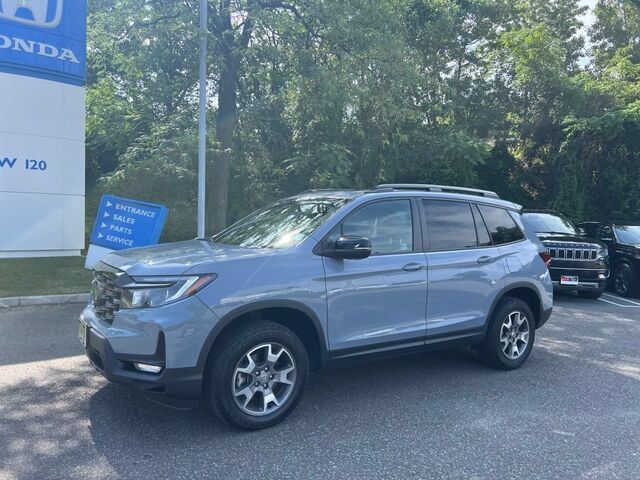 2023 Honda Passport AWD TRAILSPORT