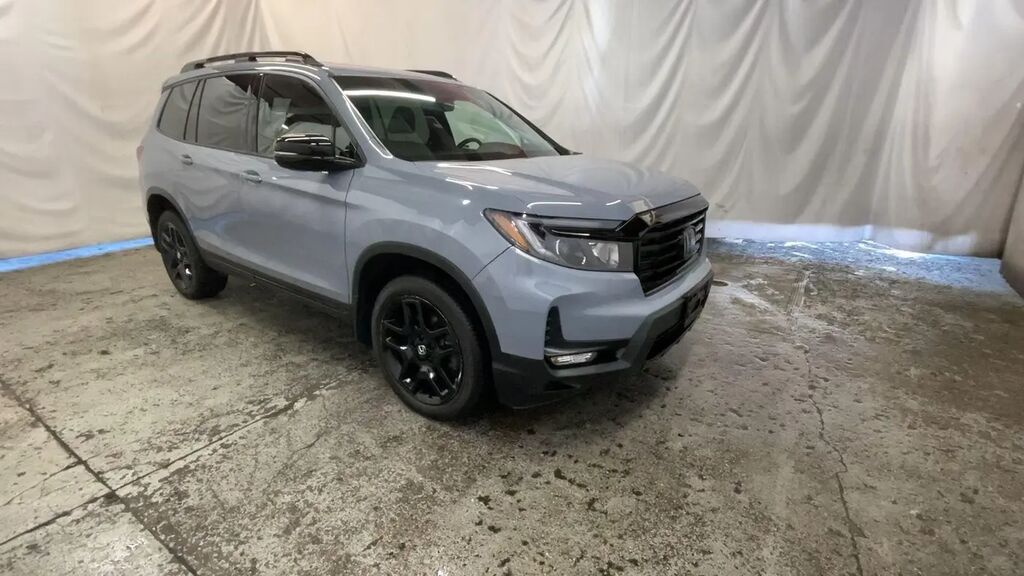 2024 Honda Passport Black Edition — photo 1 of 13