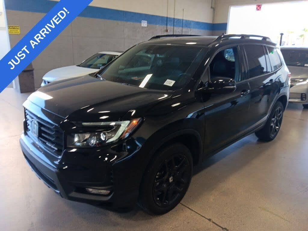 2024 Honda Passport Black Edition — photo 1 of 1