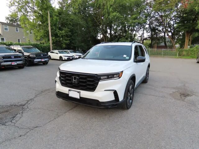 2023 Honda Pilot Sport