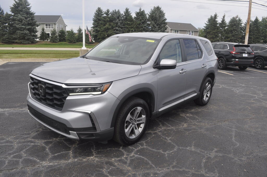2024 Honda Pilot AWD EX-L — photo 1 of 7