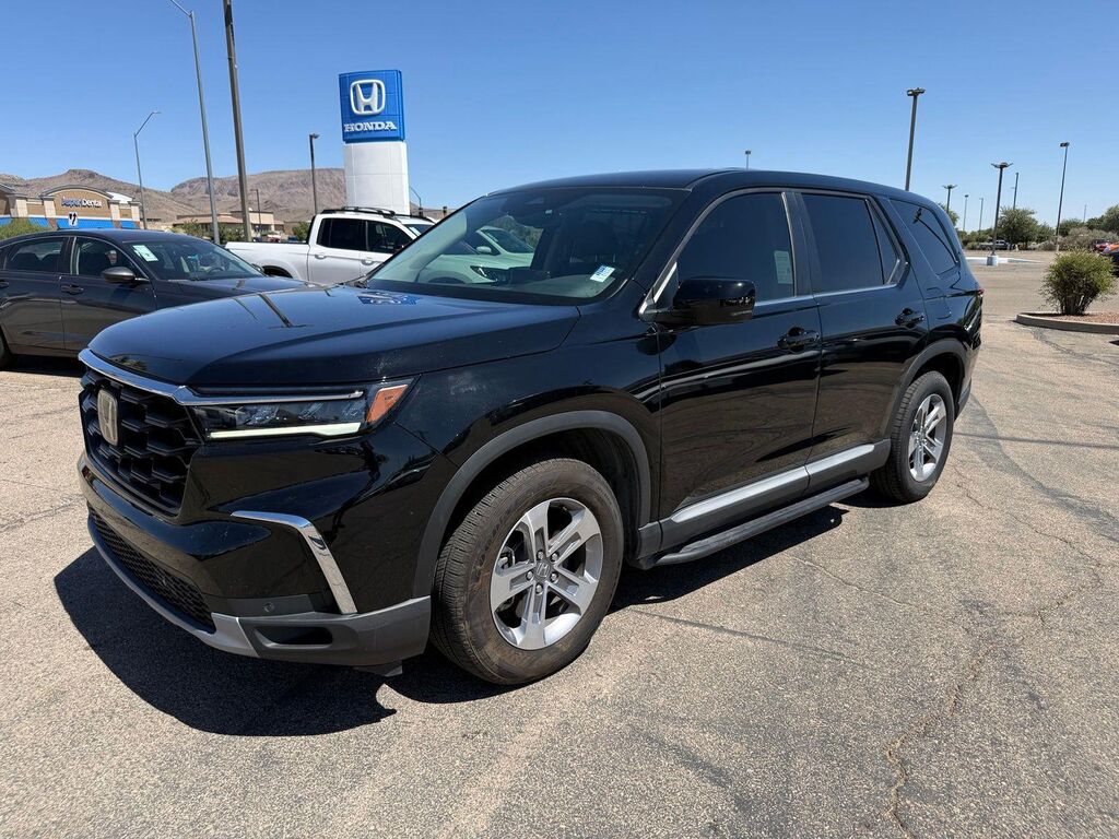 2025 Honda Pilot EX-L — photo 1 of 13