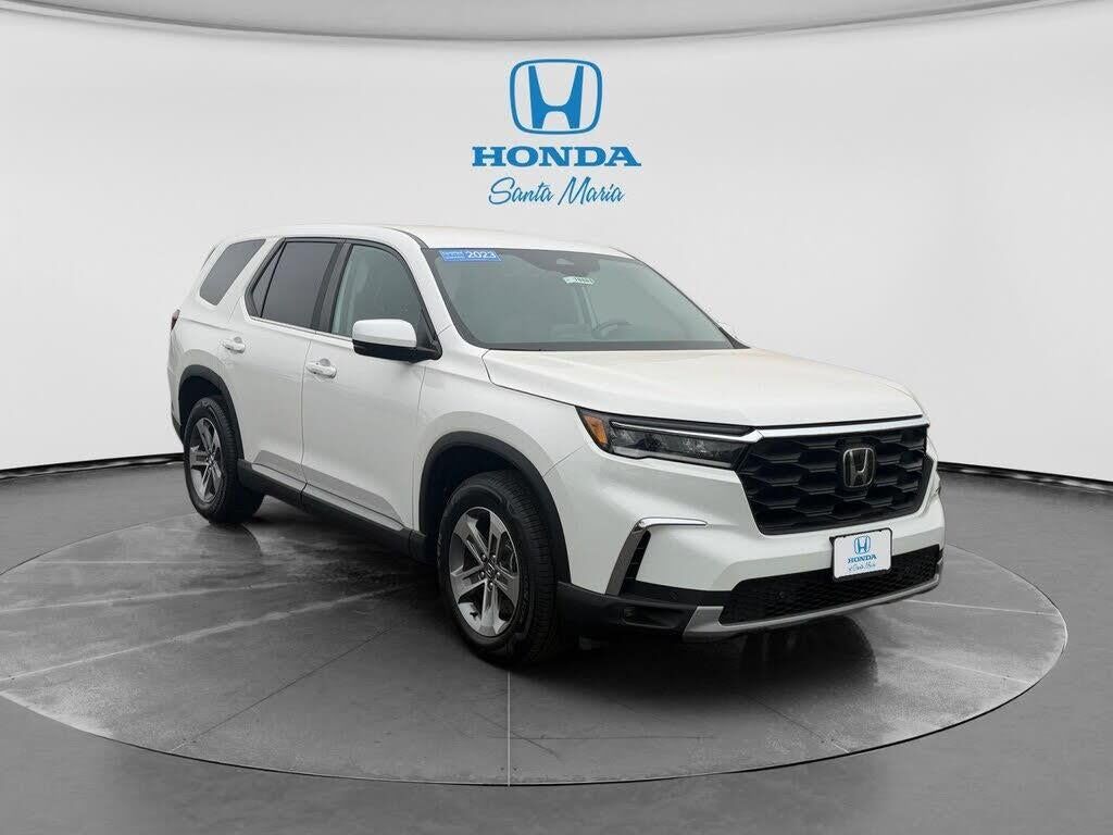 2023 Honda Pilot EX-L — photo 1 of 1