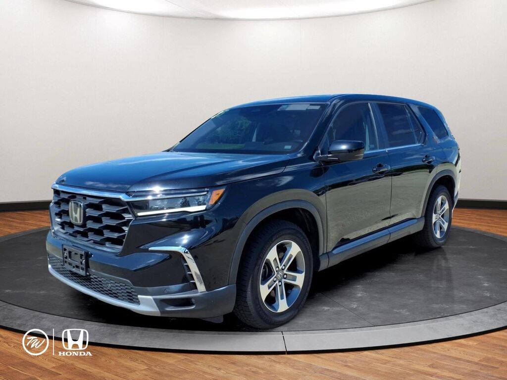 2025 Honda Pilot EX-L — photo 1 of 13