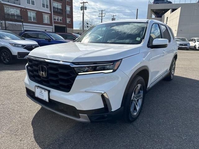 2025 Honda Pilot EX-L+