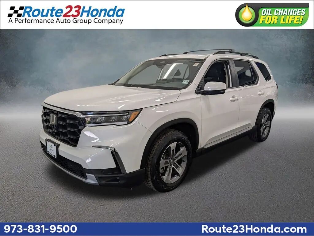 2024 Honda Pilot EX-L — photo 1 of 13