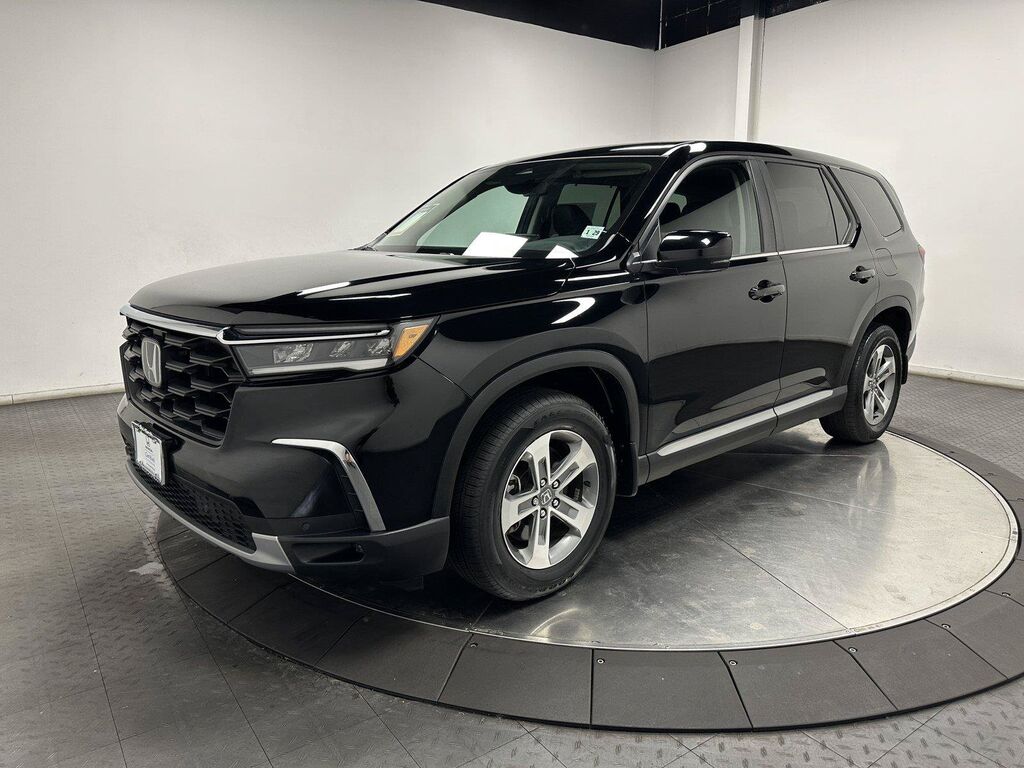 2024 Honda Pilot AWD EX-L — photo 1 of 7