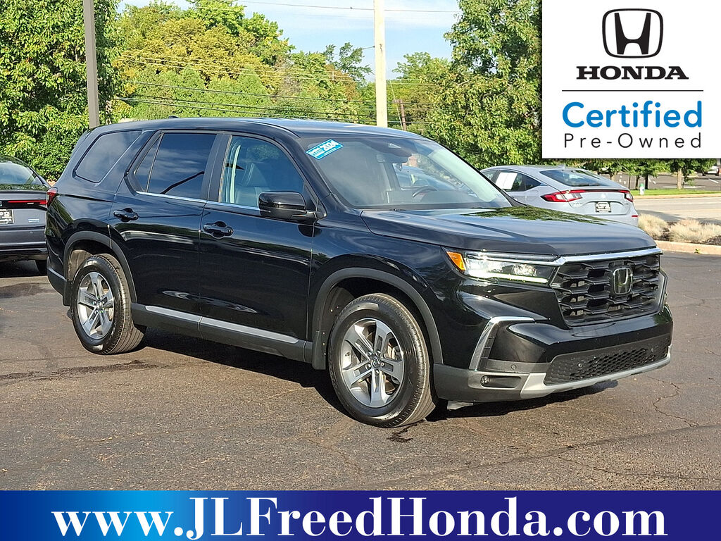 2024 Honda Pilot AWD EX-L 7P — photo 1 of 7