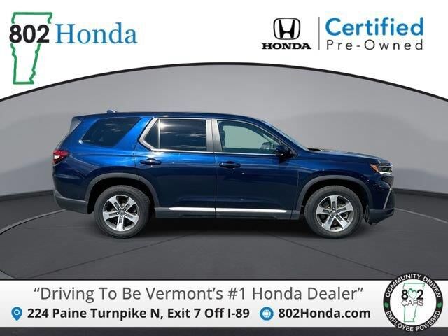 2024 Honda Pilot EX-L w/Rear Captain's Chairs