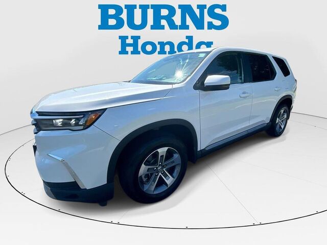 2023 Honda Pilot EX-L w/Rear Captain's Chairs