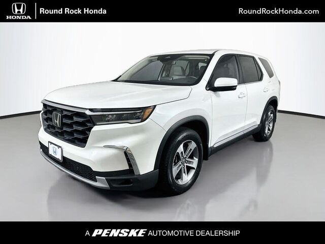 2024 Honda Pilot EX-L w/Rear Captain's Chairs