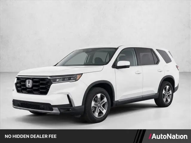 2024 Honda Pilot EX-L w/Rear Captain's Chairs