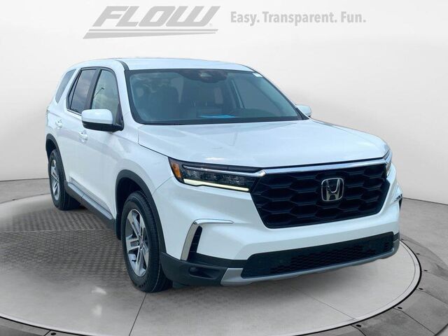 2024 Honda Pilot EX-L w/Rear Captain's Chairs