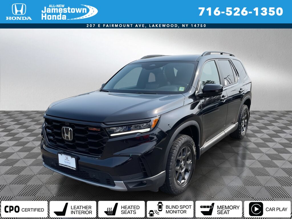 2025 Honda Pilot AWD TrailSport — photo 1 of 7