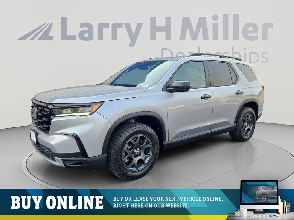 2025 Honda Pilot TrailSport — photo 1 of 13