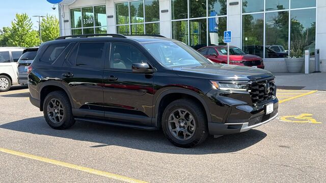 2025 Honda Pilot TrailSport