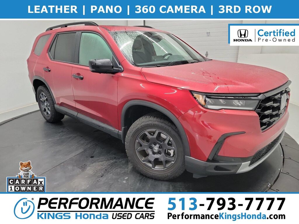 2025 Honda Pilot TrailSport — photo 1 of 10