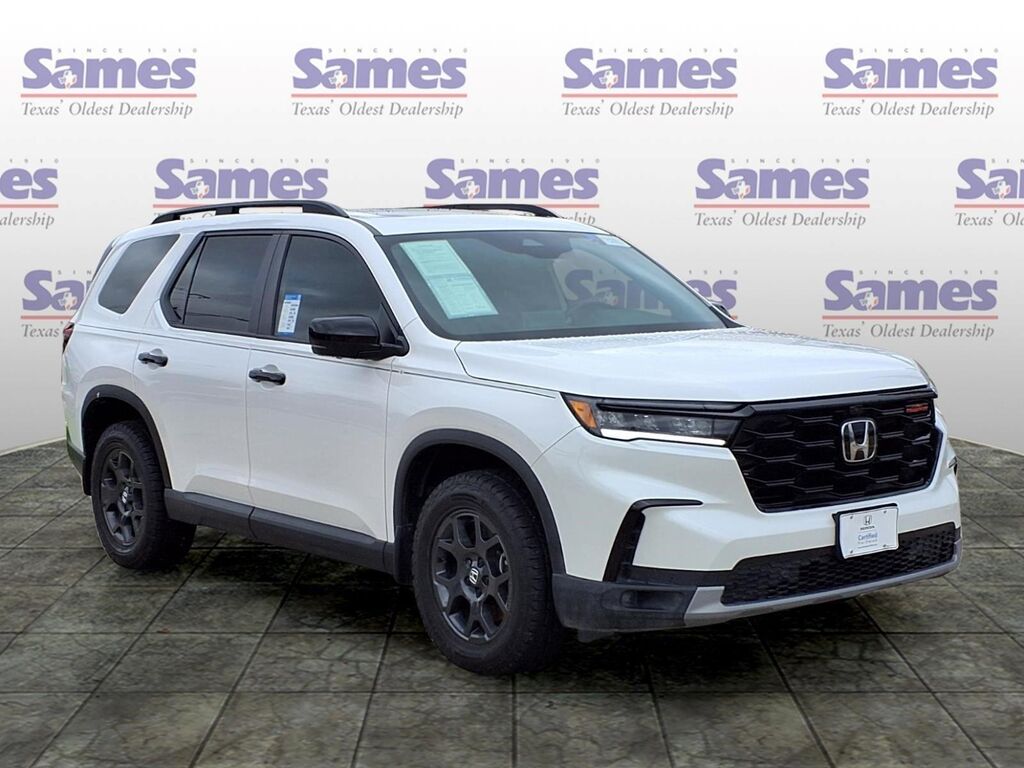 2025 Honda Pilot TrailSport — photo 1 of 1