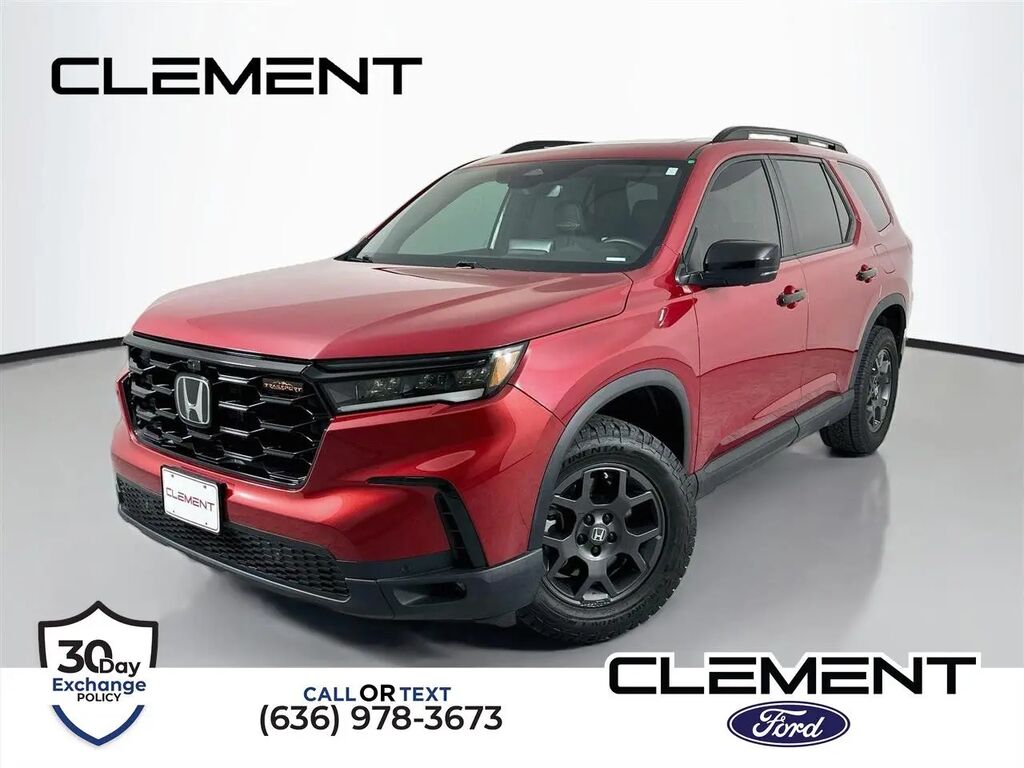2025 Honda Pilot TrailSport — photo 1 of 13