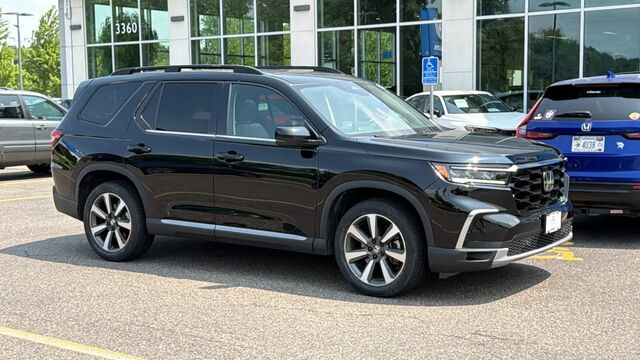 2023 Honda Pilot Touring