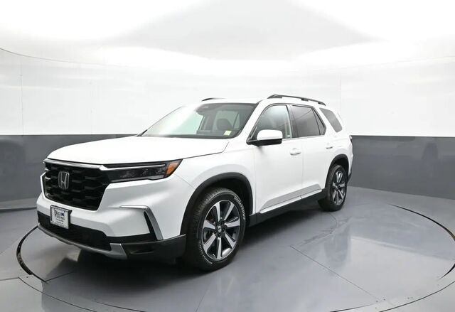 2024 Honda Pilot Touring